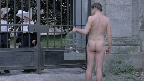 Private Charles Plumpick from King of Hearts Naked. Butt. 82523