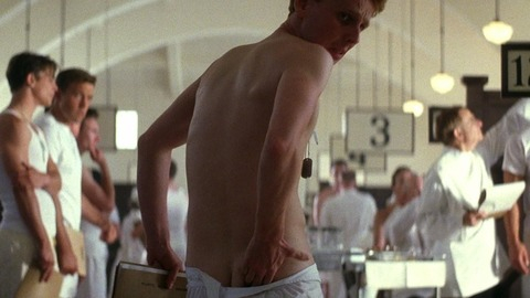 Ewen Bremner in Pearl Harbor (2001) Butt Shirtless 51704