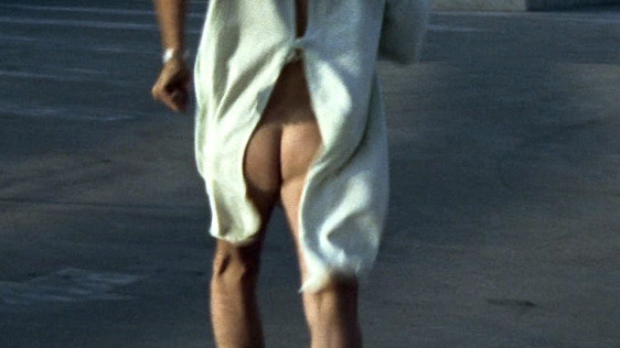 Nicolas Cage Nude in Matchstick Men. Butt. 44548