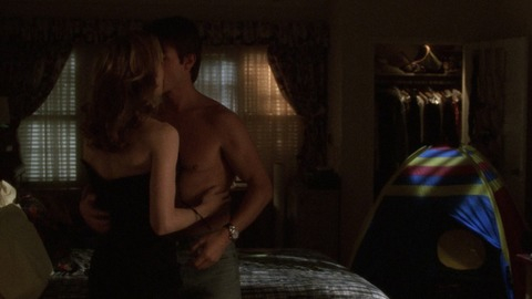 Tom Cruise in Jerry Maguire (1996) Sexy Shirtless Straight 64338