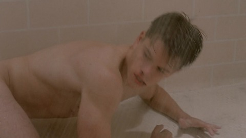 Matt Damon in School Ties (1992) Shirtless 8108
