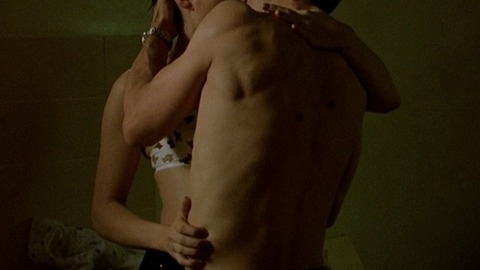 Matt Damon in The Bourne Identity (2002) Sexy Shirtless Straight 846