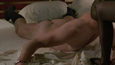 Jeff Daniels in Something Wild (1986) Butt Shirtless Face Down Handcuffs 11662