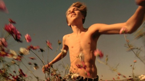 Leonardo DiCaprio in The Basketball Diaries (1995) Shirtless 7230