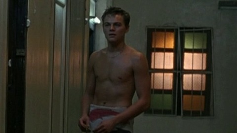 Leonardo DiCaprio in The Beach (2000) Shirtless 48527
