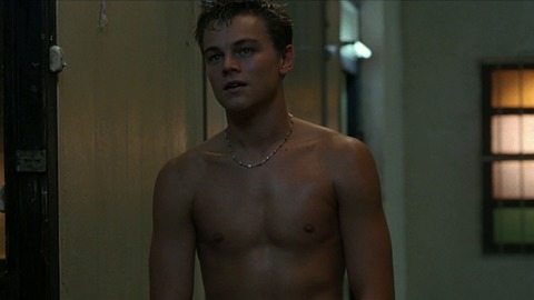 Leonardo DiCaprio in The Beach (2000) Shirtless 48526