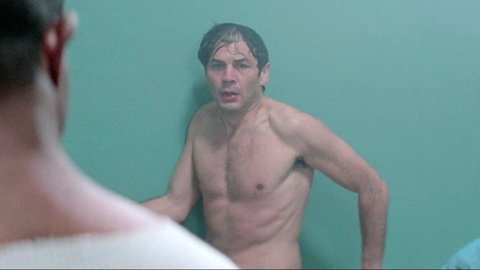 Robert Forster in Vigilante (1983) Butt Shirtless Hairy Legs Prison 2827