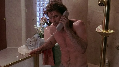Mel Gibson in Bird on a Wire (1990) Shirtless 66322