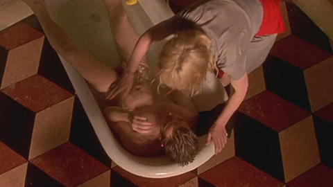Ewan McGregor Nude as Martin Bells. Balls, Penis, Shirtless, A-List, bathtub. 185378
