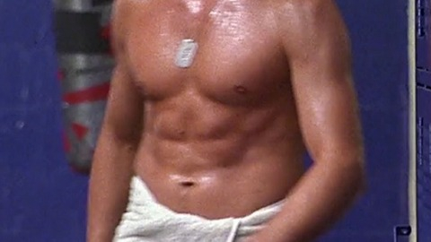 Lochlyn Munro in Scary Movie (2000) Sexy Shirtless 56376