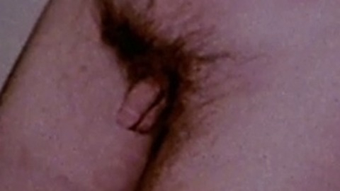 Lochlyn Munro in Scary Movie (2000) Balls Body Double Penis 56379