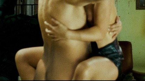 Clive Owen in Shoot 'Em Up (2007) Butt Shirtless 9240