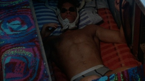 Guy Pearce in The Adventures of Priscilla, Queen of the Desert (1994) Sexy Shirtless Underwear 7632