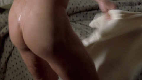 Guy Pearce in Memento (2000) Sexy Butt 31598