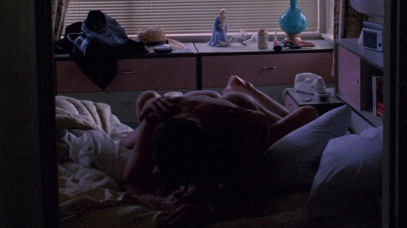 William Petersen Nude in To Live and Die in L.A.. Butt, Shirtless, Straight. 62584