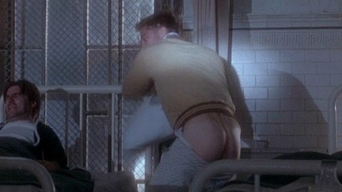 Brad Pitt Nude in Twelve Monkeys. Butt. 7666