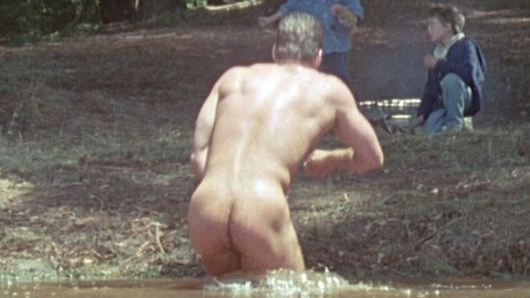 Jean-Claude Van Damme in Nowhere to Run (1993) Butt Shirtless 28807