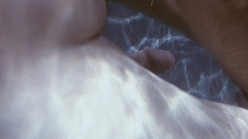 Bruce Willis Naked as Dr. Bill Capa. Straight, Penis. 2241
