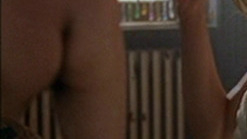 Wes Bentley Nude in Soul Survivors. Butt. 53812