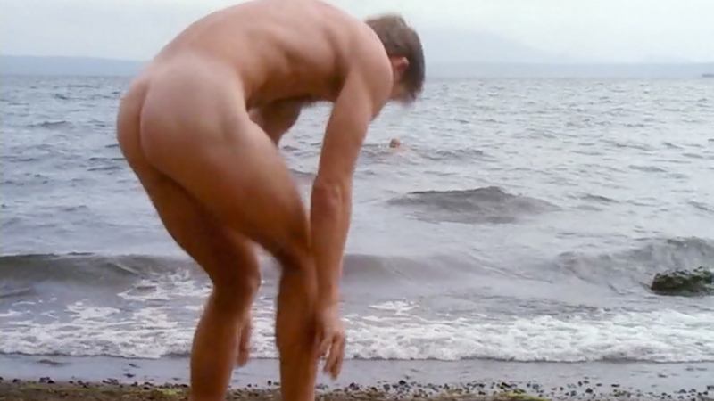 Gary Cole Nude as Marty. Butt, Shirtless, beach, bent over. 188510