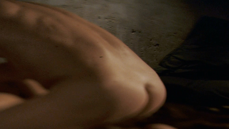 Daniel Craig Nude as Joe Scott. Shirtless, Butt. 2798