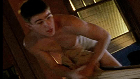 Sexiest Josh Hartnett Scene in 40 Days and 40 Nights. Sexy. 169