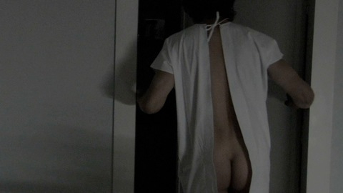 Tristán Ulloa in Sex and Lucia (2001) Shirtless 12099