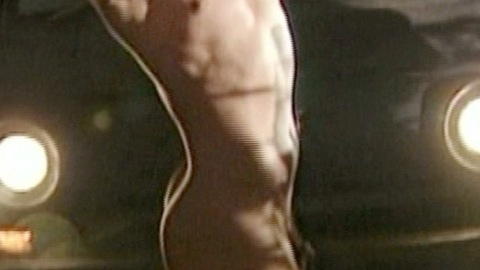 Eric Balfour in The Texas Chainsaw Massacre (2003) Shirtless Sexy Balls Penis Butt 10110