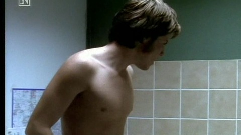 Daniel Brühl in Honolulu (2001) Sexy Shirtless 57258
