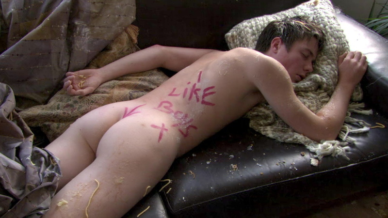 Nudes of Chris Miles from Skins. Butt, after party, couch. 130926