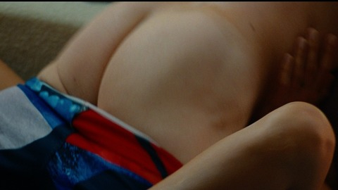 Taylor Kitsch in Savages (2012) Butt Shirtless Straight 10605