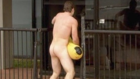 Jai Courtney Naked in Packed to the Rafters. Butt, Shirtless. 38113