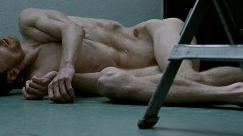 Michael Fassbender in Hunger (2008) Shirtless Sexy 3004