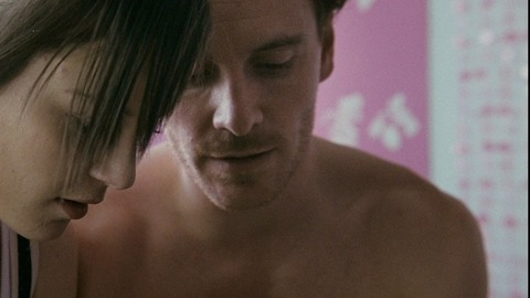 Hottest Michael Fassbender Scene in Fish Tank. Shirtless. 2666