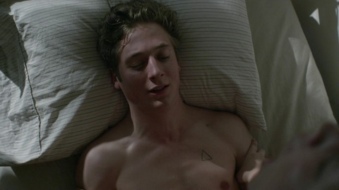 Jeremy Allen White in Shameless (2011-2021) Sexy Shirtless Straight 30185