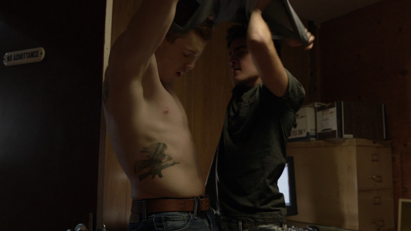 Sexiest Cameron Monaghan Scene in Shameless. Shirtless. 77833