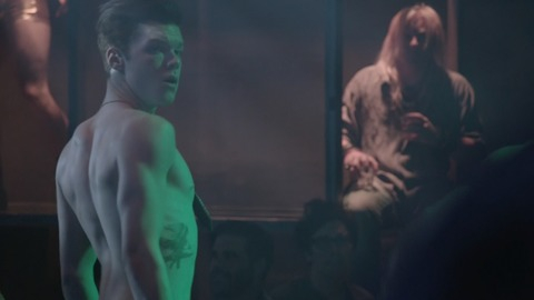 Cameron Monaghan in Shameless (2011-2021) Sexy Shirtless 31471