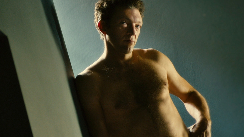 Sexiest Vincent Cassel Scene in Trance. Shirtless. 1267