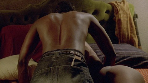 Michael Kenneth Williams in The Wire (2002-2014) Gay Sexy Shirtless 40175
