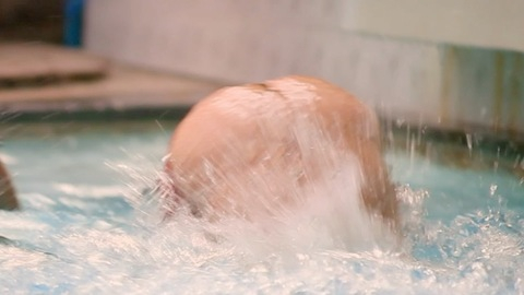 Eli Roth in Aftershock (2012) Butt 1319