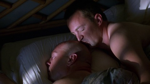 Matthew Perry in The Whole Ten Yards (2004) Gay Sexy Shirtless 47067