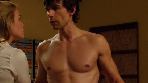 Sexiest Scenes of Auggie Anderson from Covert Affairs. Shirtless. 8441