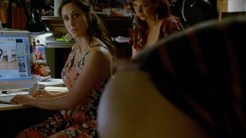 Rupak Ginn in Friends With Benefits (2011) Butt 8500