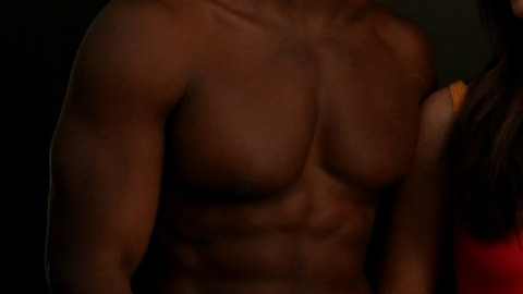 Wolé Parks in Devious Maids (2013-2016) Shirtless Sexy 8597