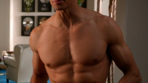 Hottest Alejandro Rubio Scenes. Shirtless. 8577