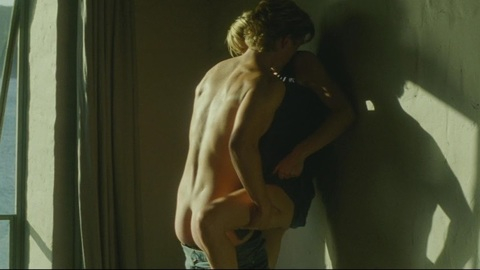 Xavier Samuel in Adore (2013) Butt Sexy Straight Shirtless 8619