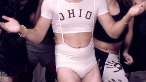 Taran Killam in Saturday Night Live (1975) Sexy Bulge 9764