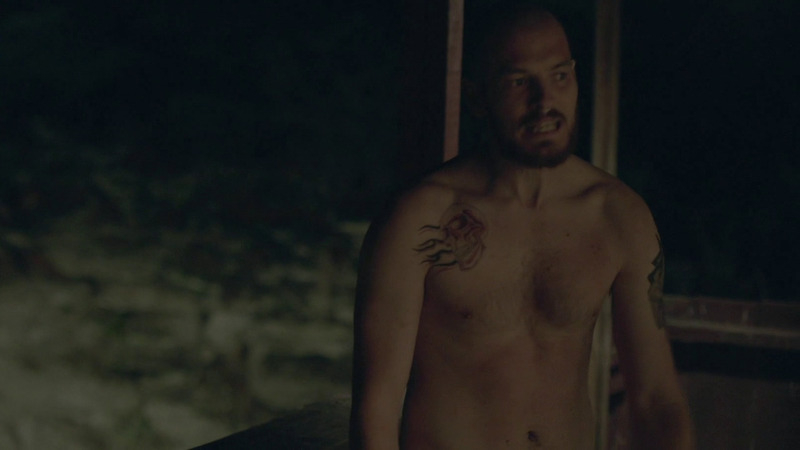 Hottest Luke Scenes. Shirtless. 12453