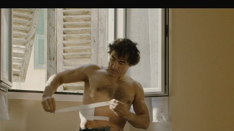 Albert Dupontel in The Prey (2011) Shirtless 13426