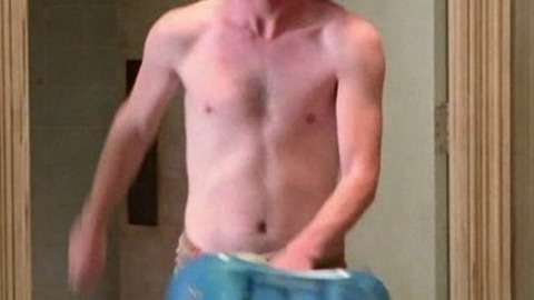 Charlie McDermott in The Middle (2009-2018) Shirtless 13659